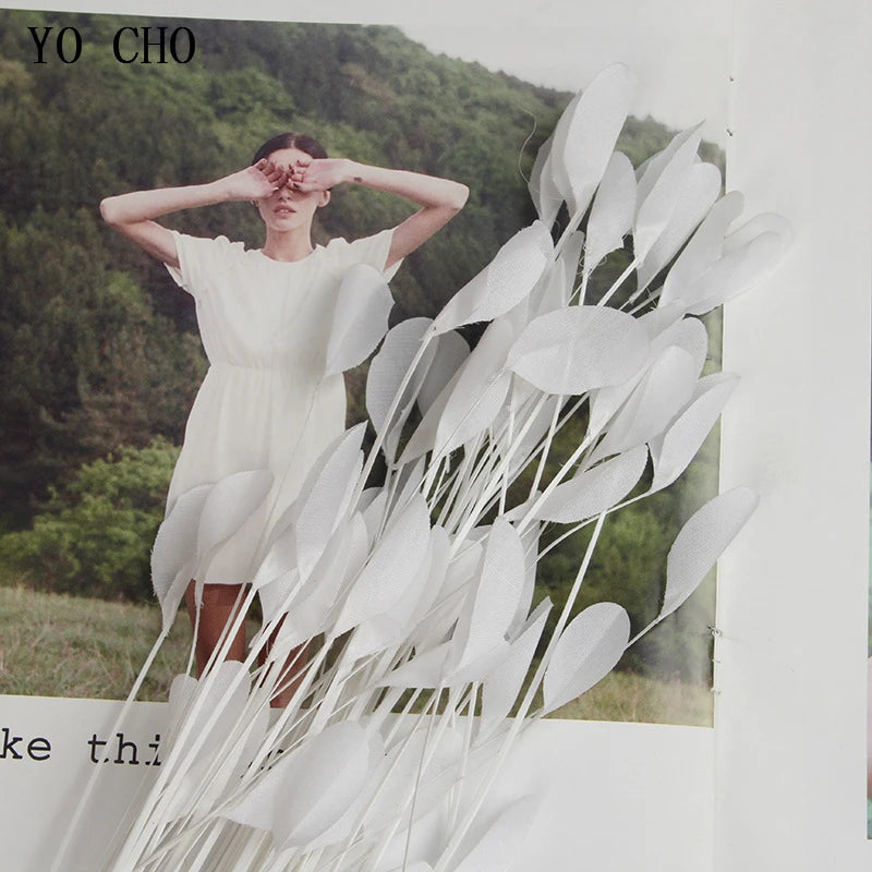 YO CHO  Silk Flowers for Home Decoration   40 Heads   White Peacocok Grass   Road Lead   Wedding Props