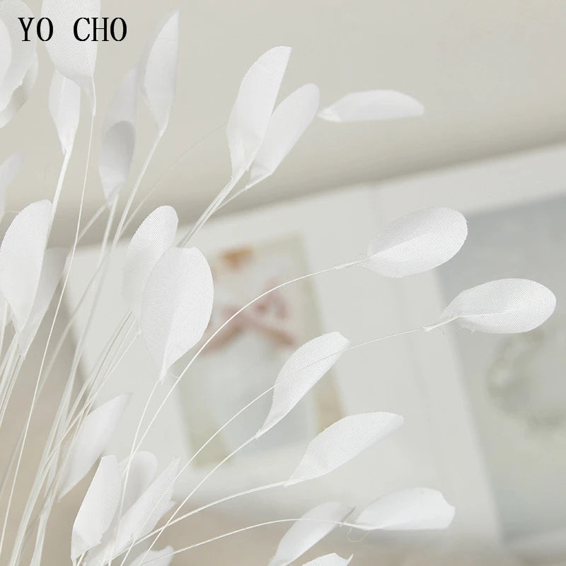 YO CHO  Silk Flowers for Home Decoration   40 Heads   White Peacocok Grass   Road Lead   Wedding Props