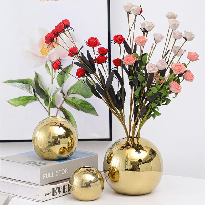 Vase ovale en céramique nordique — Décoration intérieure minimaliste abstraite pour salon, table et étagère
