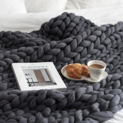 Comfortable Chunky Knit Blanket Fashion Knitted Blanket Winter Warm Sofa Bed Throw Blankets Hand-woven Home Gifts