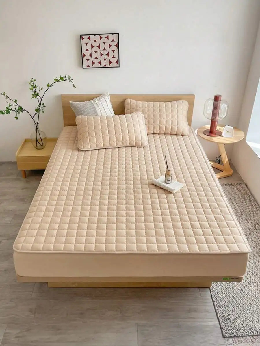 Quilted Fitted Sheet Soft Comfortable Mattress Cover Solid Color Bedding For Adult Beds