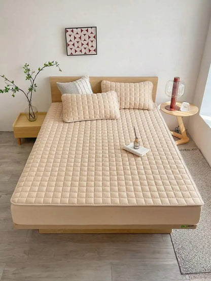 Quilted Fitted Sheet Soft Comfortable Mattress Cover Solid Color Bedding For Adult Beds