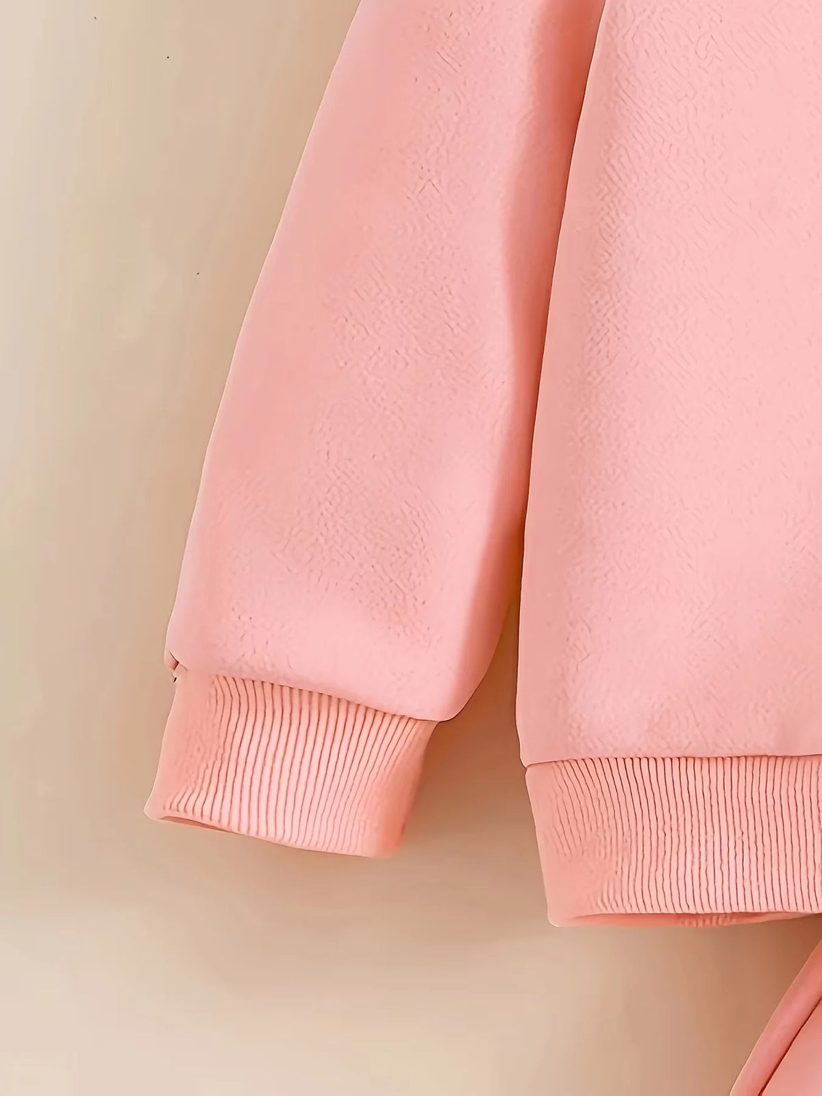 Newborn baby girl's English printed fleece hoodie and sporty casual pants are suitable for outdoor use