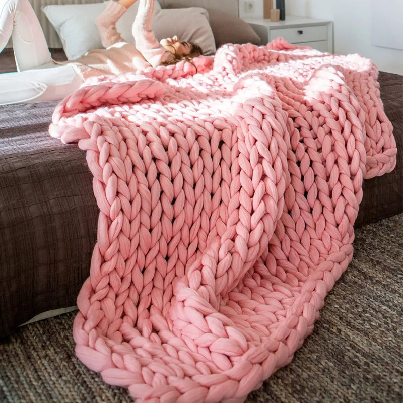Comfortable Chunky Knit Blanket Fashion Knitted Blanket Winter Warm Sofa Bed Throw Blankets Hand-woven Home Gifts