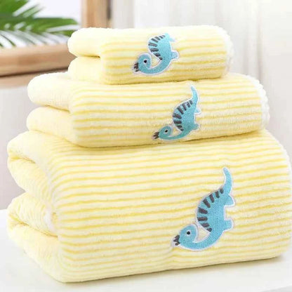 3 Animal-Patterned Towels, Coral Fleece Towel Set, Cute, Soft, Absorbent, Non-Shedding Face Towel, Household Adult Face Towel, Best Gift for Christmas, Halloween, Thanksgiving, New Year, Birthday Gift
