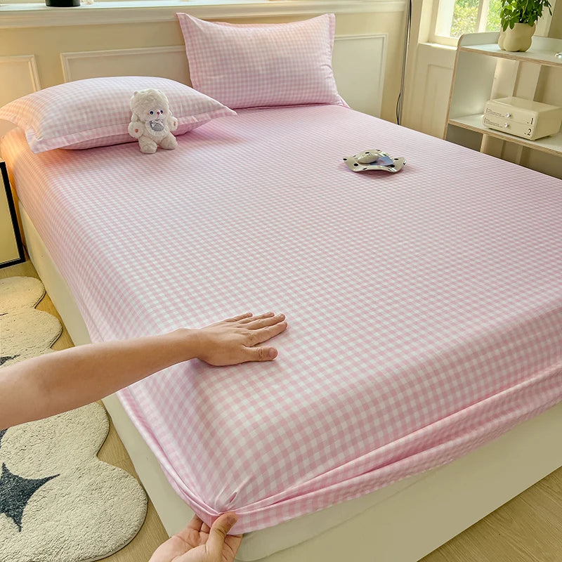 Plaid Fitted Sheet | Skin-Friendly, Elastic, Kids