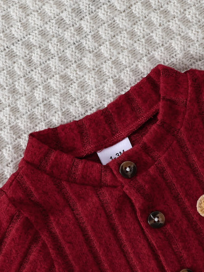 【Baby Boy】Autumn & Winter Red Onesie with Front Single-Breasted Buttons and Cute Bear Badge on Chest + Red Hat Set Featuring a W