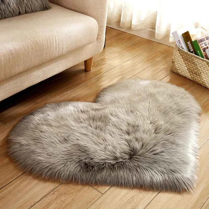 Heart Shaped Faux Fur Rug Bedroom Fluffy Shaggy Area Rugs Sheepskin Fuzzy Rug Carpets Throw Shag Rug Sofa Decor Floor Mat Plush