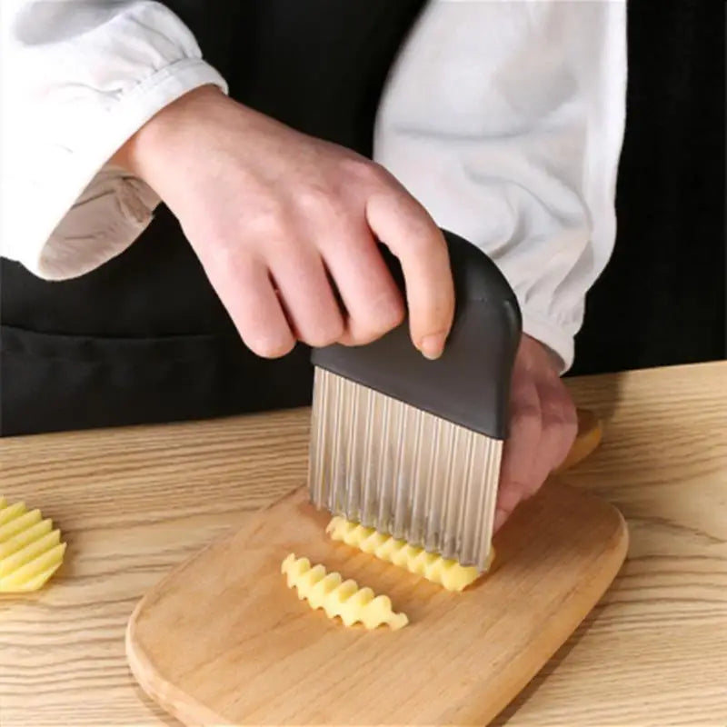 Crinkle Cut Wavy Potato Slicer & French Fry Maker – Stainless Steel Chopper Knife