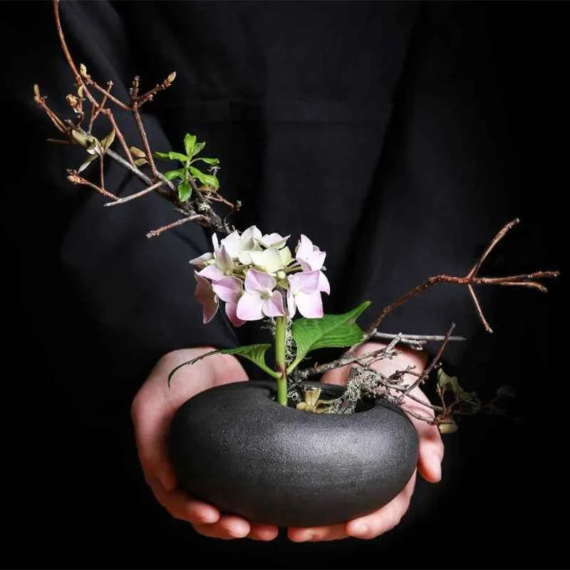 Modern Nordic Style Ceramic Vases Simple Plants Pot Flower Arrangement for Home Office Desktop Living Room Home Decor Balcony