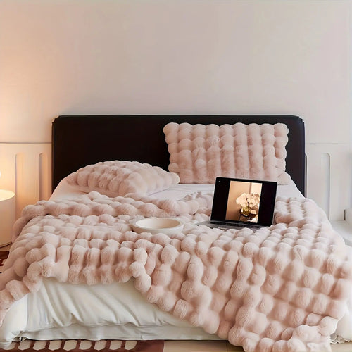 1 PC Faux Rabbit Fur ,Luxury Soft, Warm Bubble Blanket, | Cozy Throw for Bedroom, Guest Room, Living Room,4lb