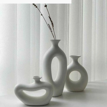 Ceramic Vase Hollow Pipe Irregular Hand-made Vase White Rough Pottery and Porcelain Crafts Floral Arrangement Accessories