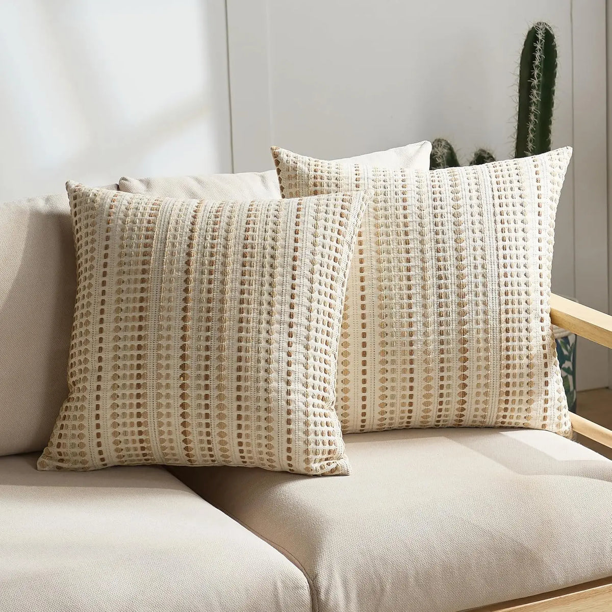 Jacquard Plush Cushion Cover, 5 Colors & 3 Sizes