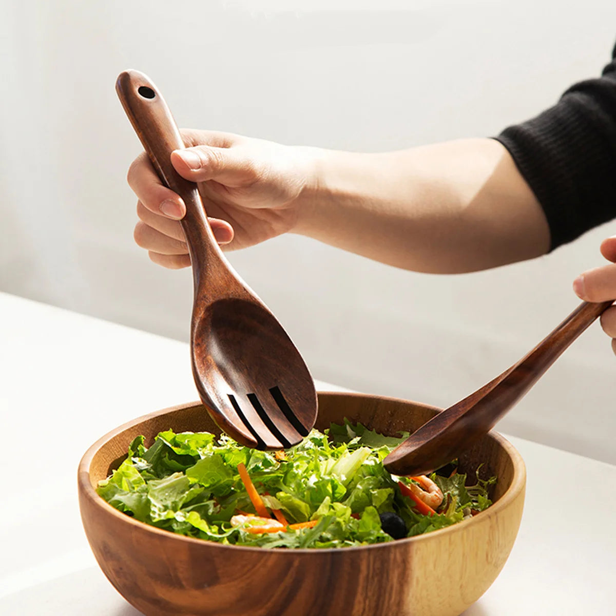 2Pcs Wooden Salad Servers Spoon Fork Set Long Handle Large Dinner Serving Cooking Untensils Cutlery Kitchen Tableware