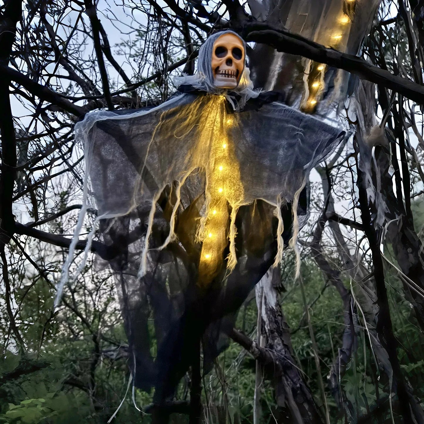 Halloween Hanging Ghost Decorations Skull Scary Gauze Fabric for Haunted House Porch Scary Props Terror Party Hanging Ornaments