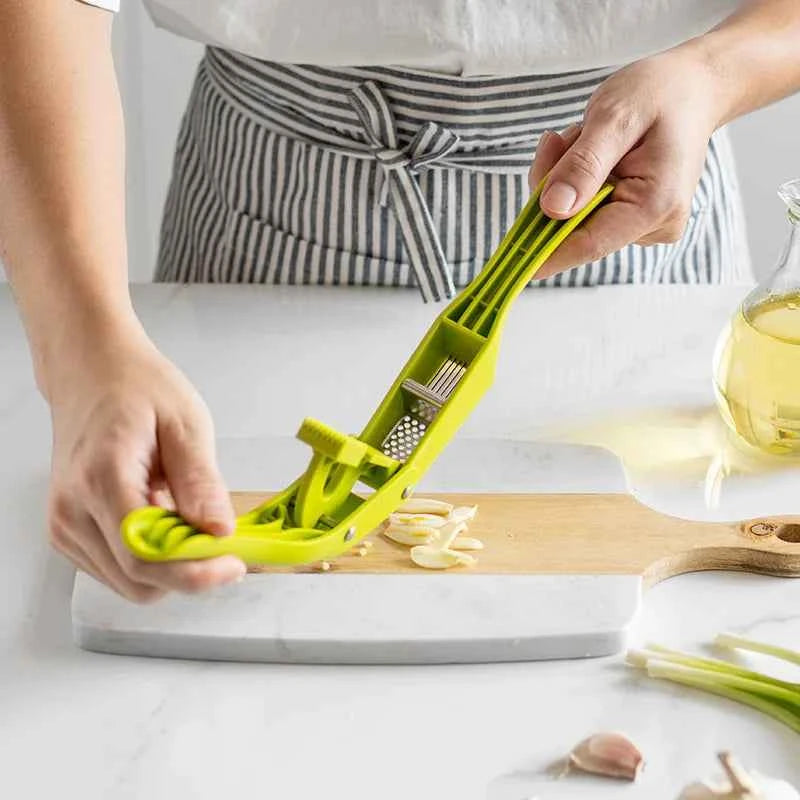 Portable Stainless Steel Manual Garlic Press Household Garlic Masher Garlic Puree Press PP Handle Garlic Slicer Kitchen Gadgets