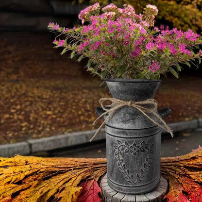 Retro metal and simple decorative vases, coarse-leaf milk kettles for flower arrangement, garden flowerpots and flower buckets