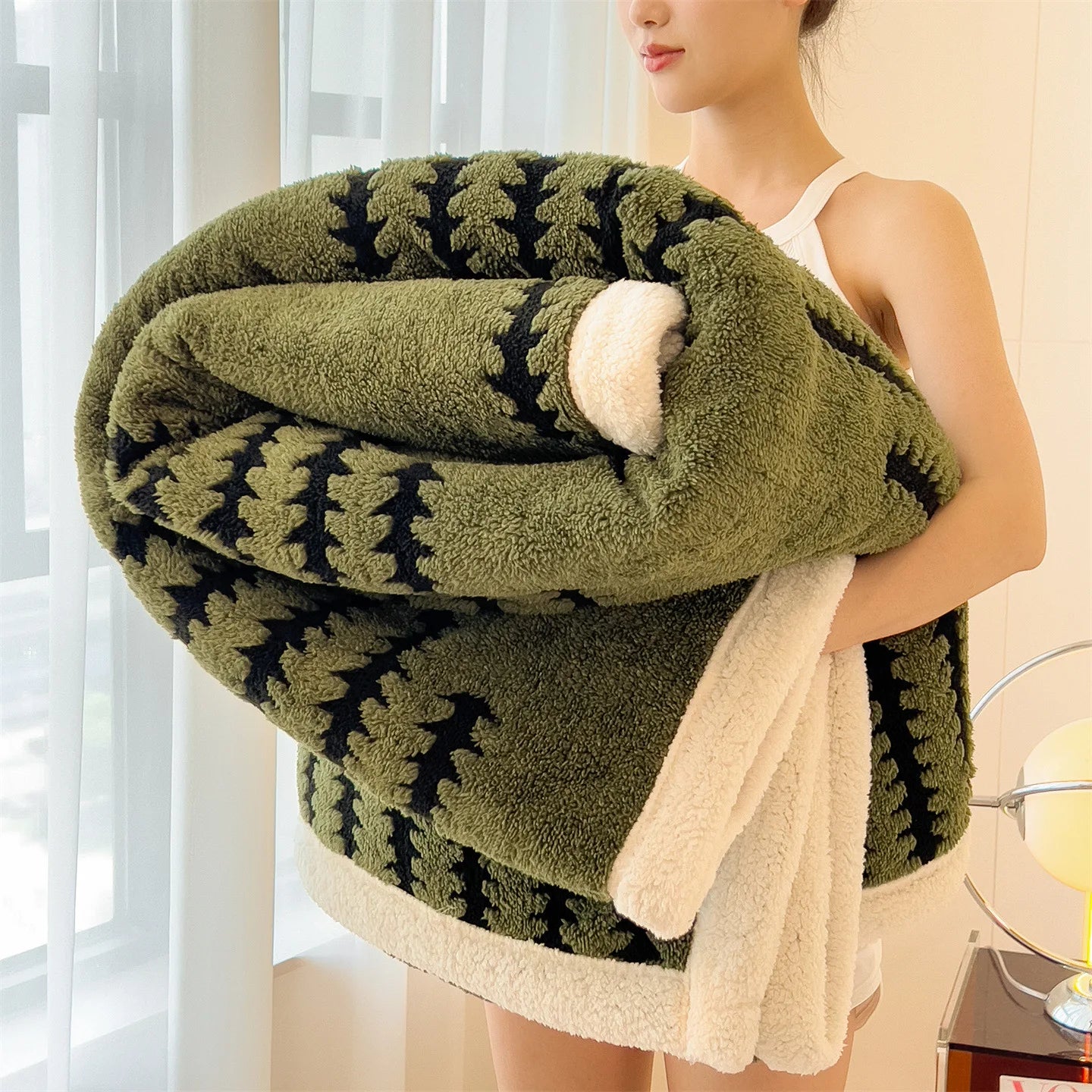 Blanket New Thickened Cloud-feel Fleece Double-layer  Plush Winter Wool Knee Nap Four Seasons Blankets for Sofas Sleeping