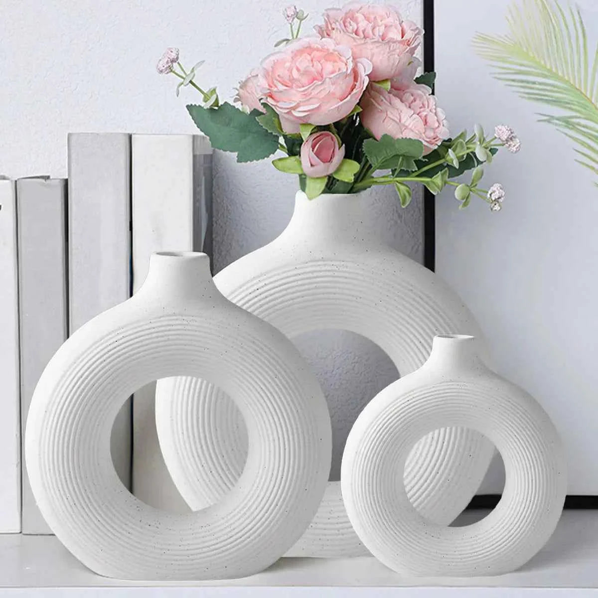 1PC-Elegant Ceramic Frosted Circular Donut Vase - Modern Minimalist Decor, Perfect for Flower Arrangement and Home Decoration
