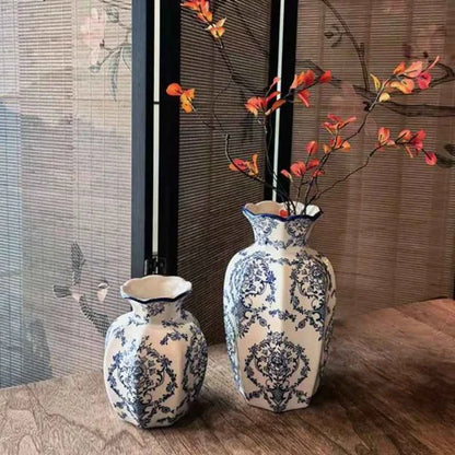 1PCS New Chinese Hand-Painted Blue and White Porcelain Vase Arrangement Decor for Living Room Dining Room Entryway