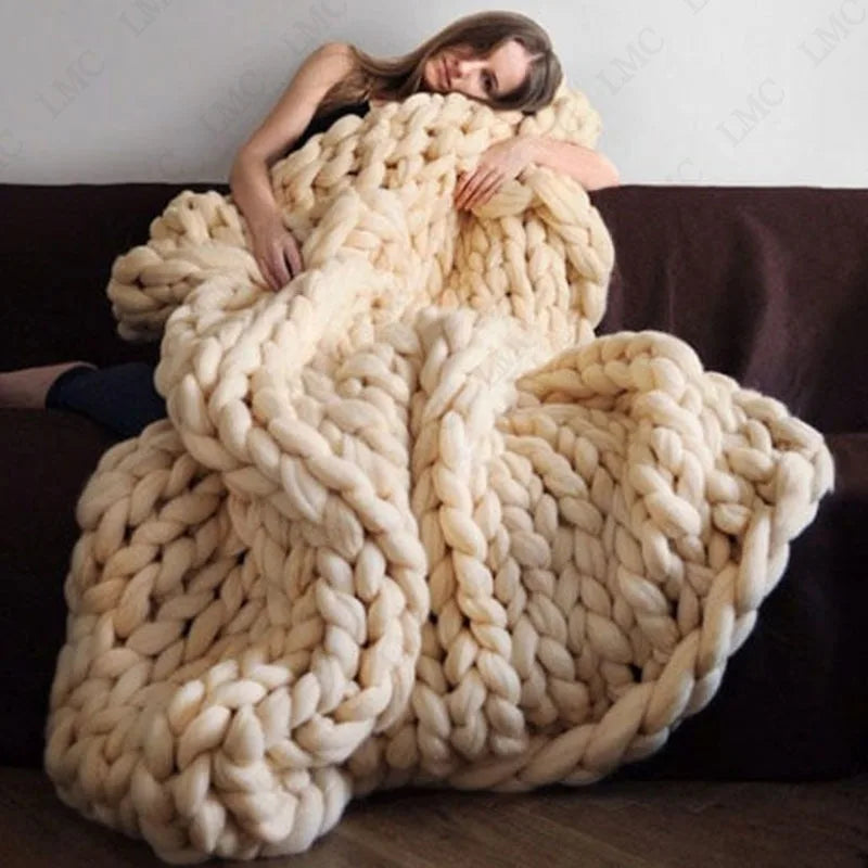 Comfortable Chunky Knit Blanket Fashion Knitted Blanket Winter Warm Sofa Bed Throw Blankets Hand-woven Home Gifts