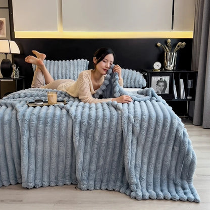 New Artificial Rabbit Plush Autumn Warm Blankets for Beds Soft Coral Fleece Sofa Throw Blanket Comfortable Thicken Bed Sheet