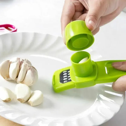 Mini Manual Garlic Grinder & Press – Creative Garlic Masher Kitchen Gadget