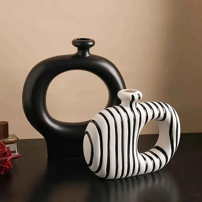Beihanmei Creative Retro Black White Striped Ceramic Vase for Flower Arrangement Living Room Decor