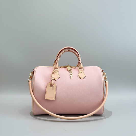 Luxurious PU Leather Handbag, Dazzling Metal Hardware