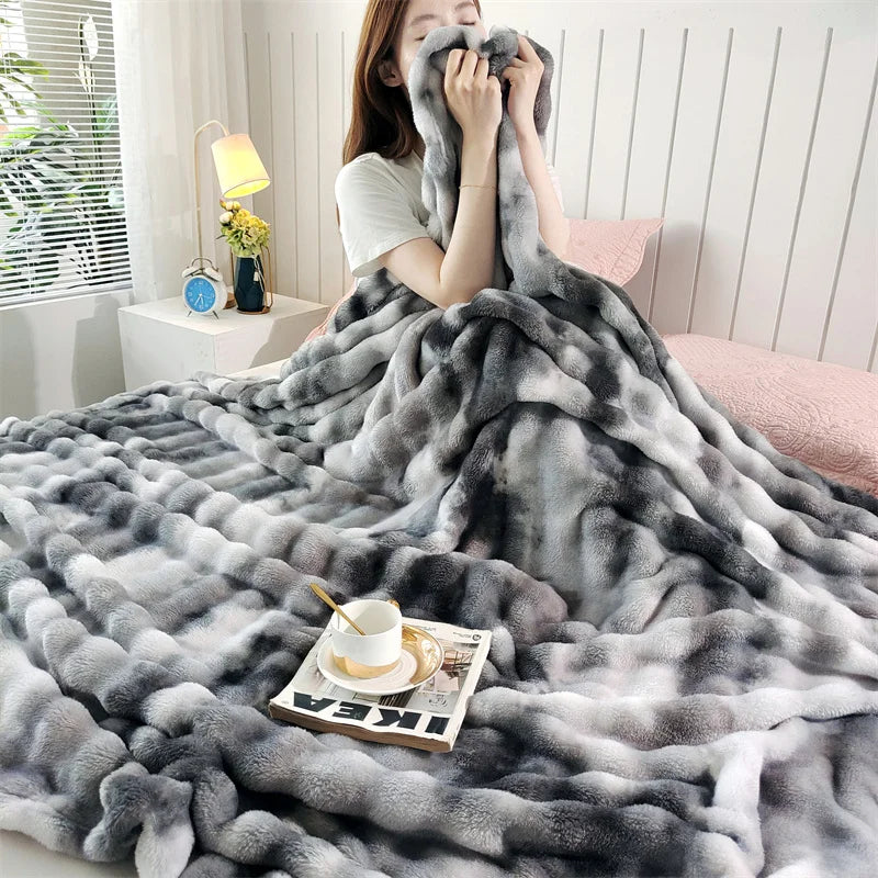 Gradient Bubble Fleece Throw Blanket Cozy Soft Plush Multipurpose Nap Blanket for Bedroom Sofa Faux Rabbit Fur Travel Blankets