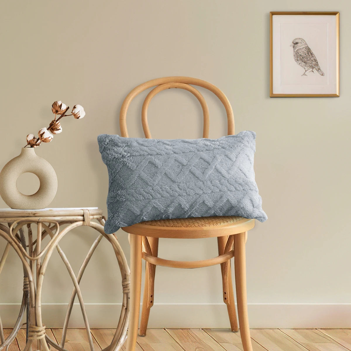 Double-Sided Jacquard Plush Cushion Cover