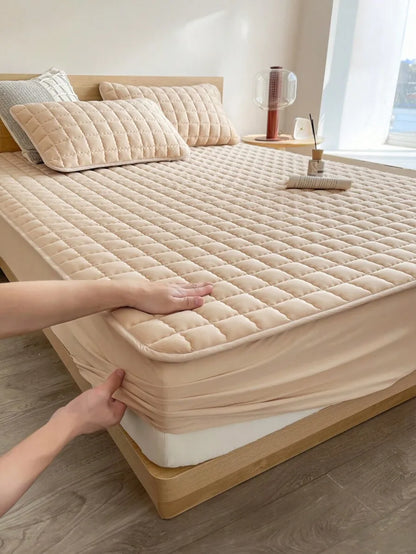 Quilted Fitted Sheet Soft Comfortable Mattress Cover Solid Color Bedding For Adult Beds