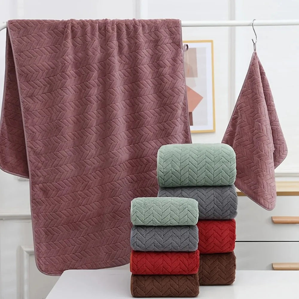 Thick Coral Velvet Bath & Beach Towel, Soft Absorbent