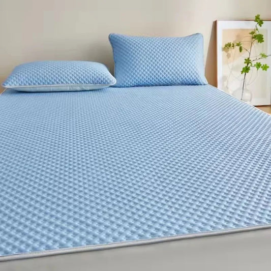 Summer Cooling Mattress Pad – Breathable Ice Silk Bed Mat, Washable & Skin-Friendly