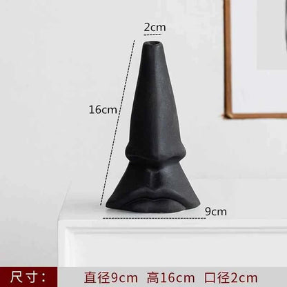 Nordic Decoration Home Flower Vase Black and White Art Ceramic Vase Minimalism Dried Flower Arrangement Accessories B&B Ornament