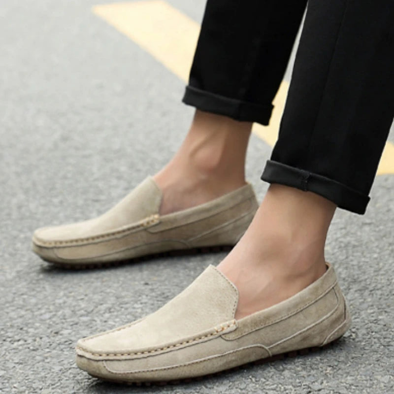 Mocassins pour homme en daim | Mocassins de luxe légers faits à la main à enfiler