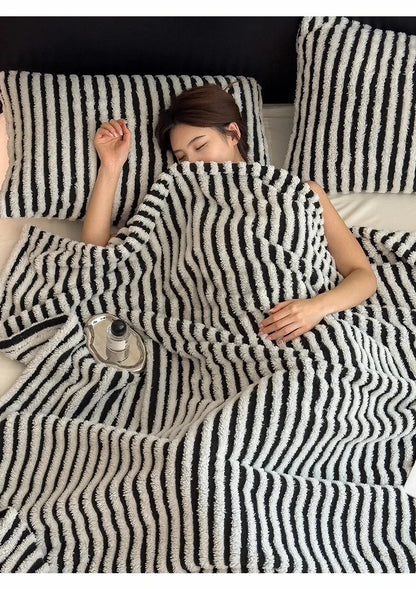 Imitation Rabbit Plush Striped Blanket Fluffy Soft Fleece Throw Blanket for Sofa Single Double Spring Autumn Warm Bed Blankets