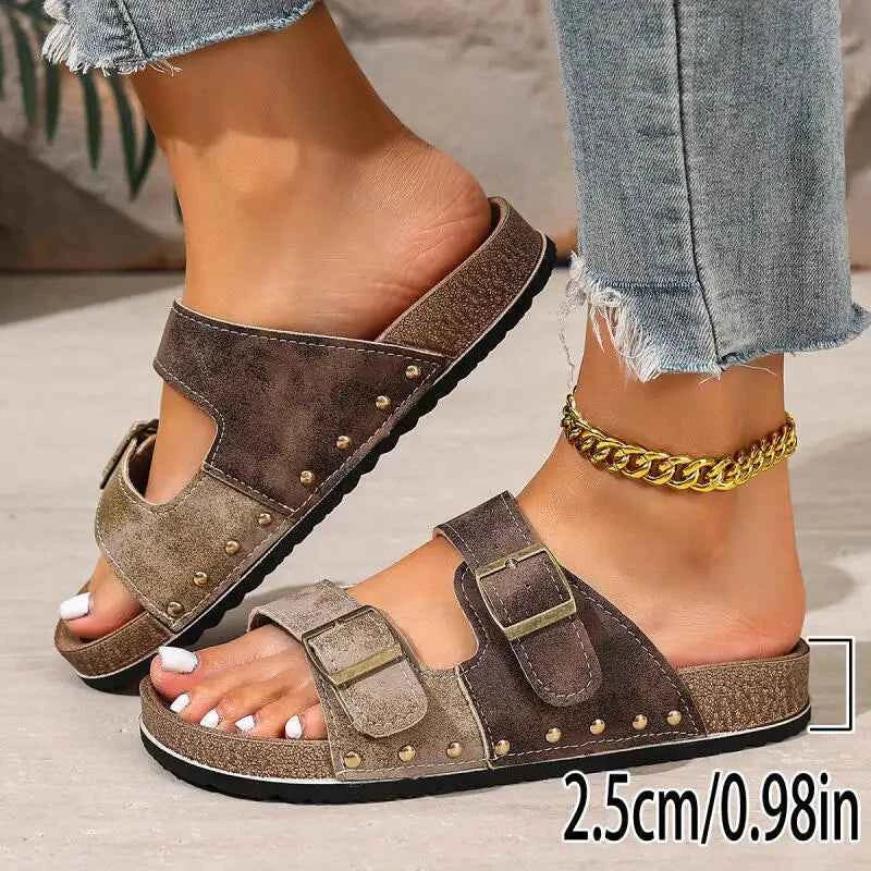 Casual Thick Bottom Met Buckle Outdoor Slippers Women 2026 Summer Vintage Rivetpatchwork Suede Beach Sandals Women Driving Shoes