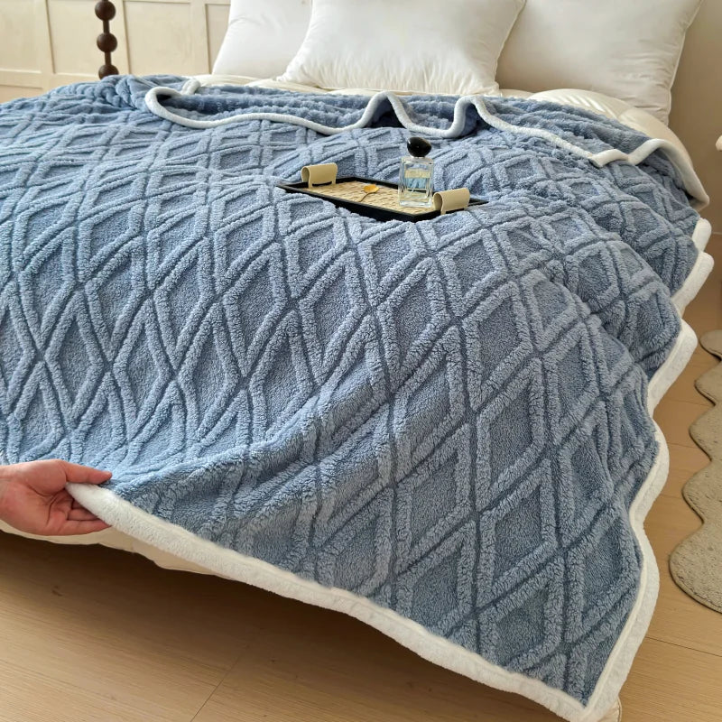 Soft Warm Lamb Fleece Blanket for Bed Sofa Winter Fall and Winter Cozy Flannel Cover for Office Nap Air Conditioning