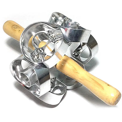 Revolving Donut Baking Roller, Non-Stick Dough Cutter