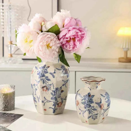 New Chinese Retro Blue and White Porcelain Vase, A Fresh and Elegant Living Room Floral Decoration Ornament Vases
