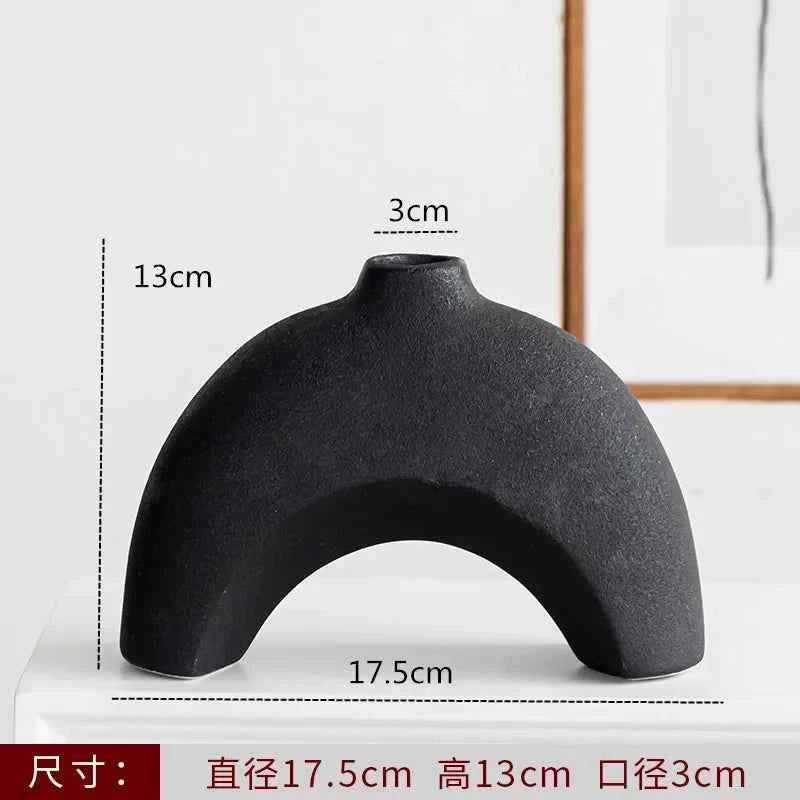 Nordic Decoration Home Flower Vase Black and White Art Ceramic Vase Minimalism Dried Flower Arrangement Accessories B&B Ornament