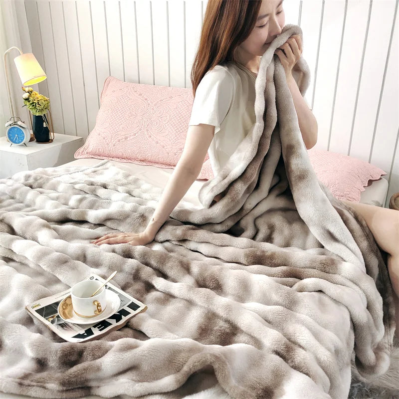 Gradient Bubble Fleece Throw Blanket Cozy Soft Plush Multipurpose Nap Blanket for Bedroom Sofa Faux Rabbit Fur Travel Blankets