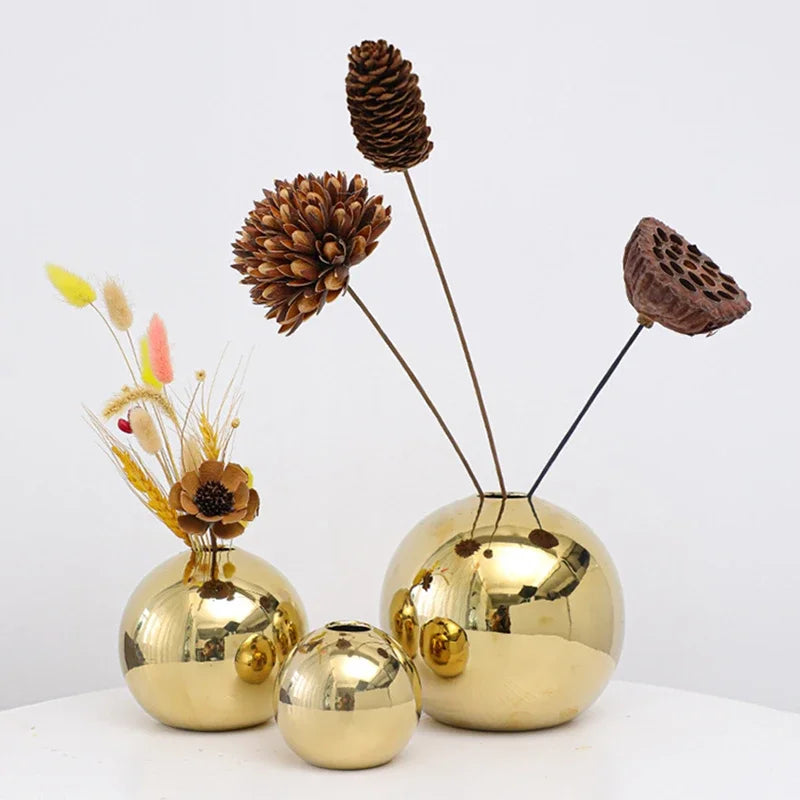 Vase ovale en céramique nordique — Décoration intérieure minimaliste abstraite pour salon, table et étagère