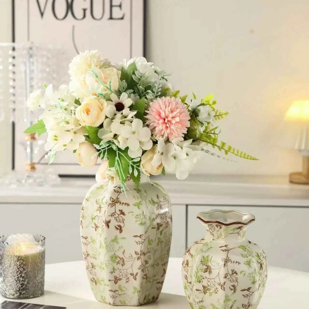 New Chinese Retro Blue and White Porcelain Vase, A Fresh and Elegant Living Room Floral Decoration Ornament Vases