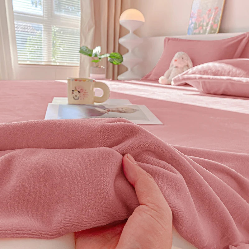 200g Milk Fleece Fitted Sheet - Soft Warm Deep Pocket Bed Cover, Anti-Slip Wrinkle-Resistant, Suitable for Bedroom Mattress