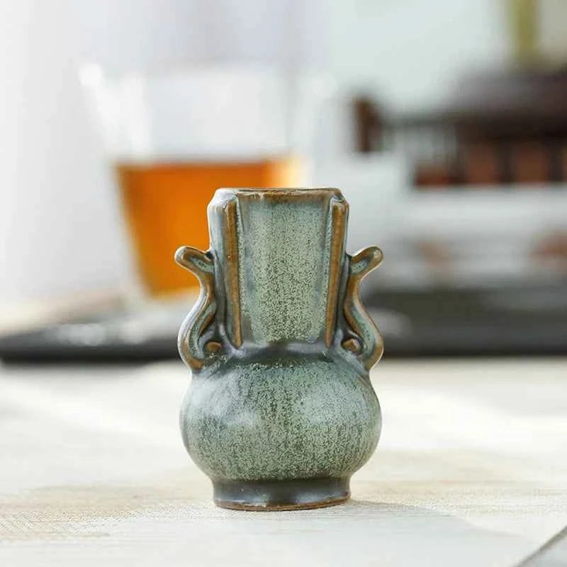 1Pcs Ceramic Miniature Vase Green Retro Flower Vase Crafts Tabletop Ornament Hydroponics Chinese-style Living Room Decoration