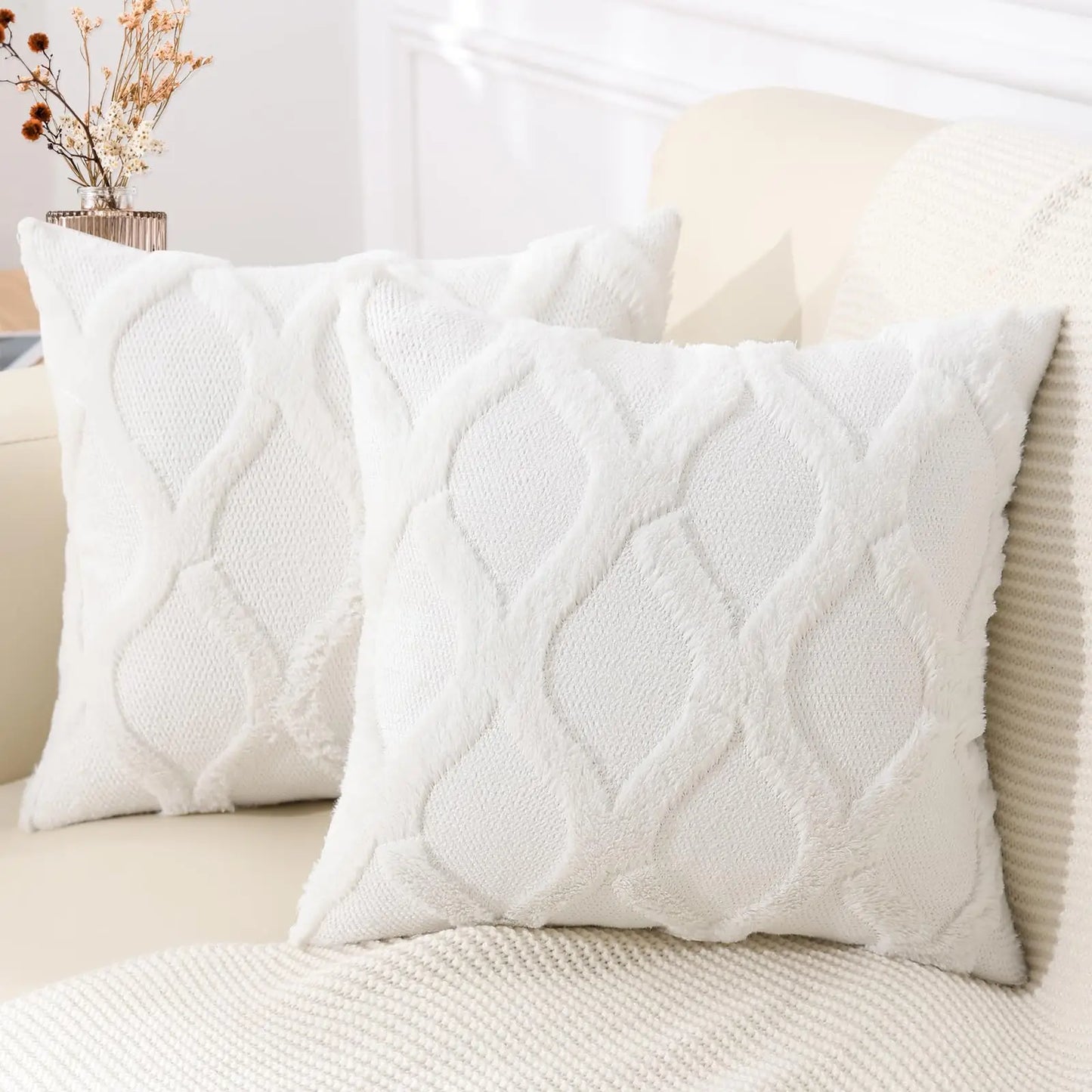 HAPIHAPPY Winter Decorative Throw Pillow Covers 18X18 Set of 1 Bed Sofa Living Room Throw Pillow Covers Soft Plush Pillow Covers