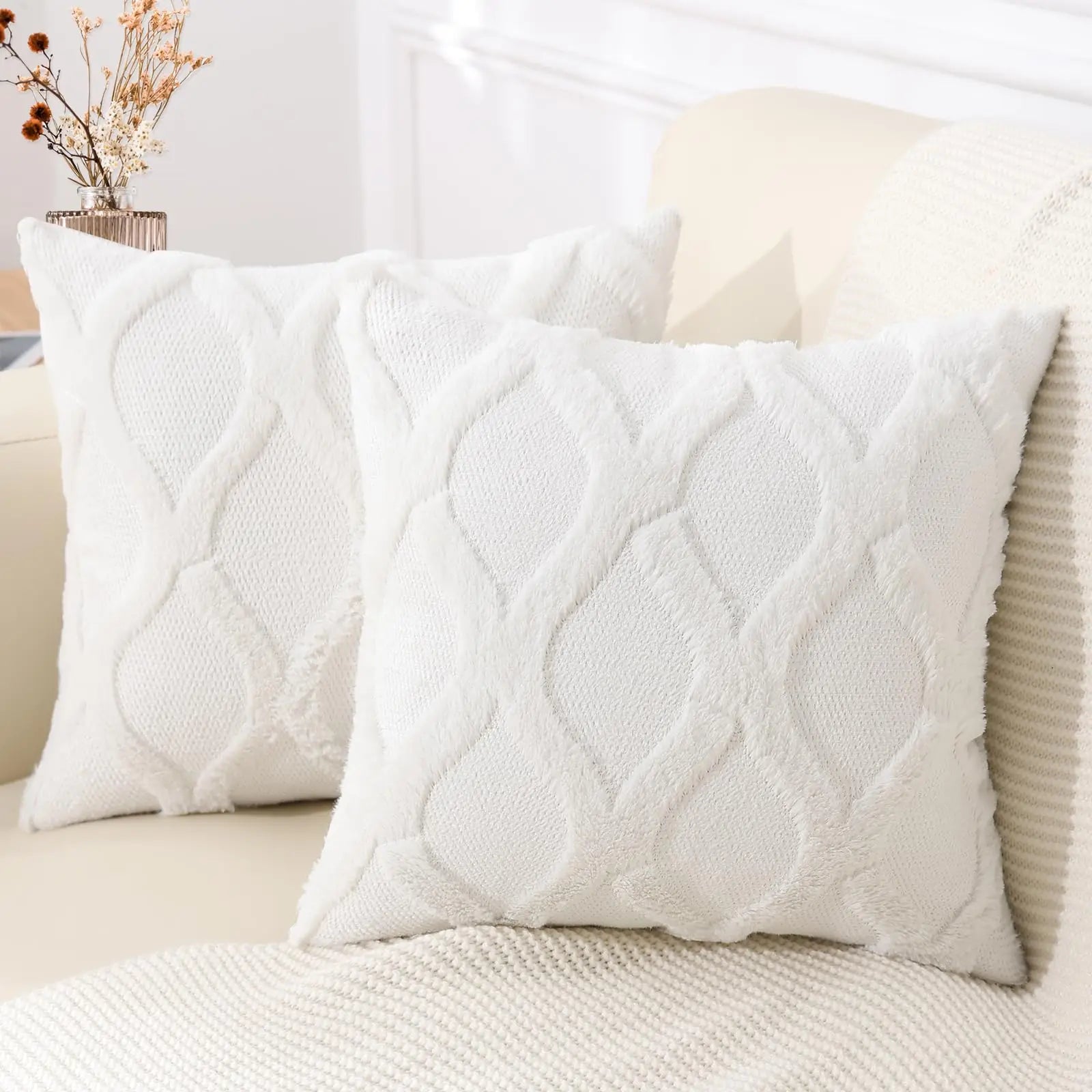 HAPIHAPPY Winter Decorative Throw Pillow Covers 18X18 Set of 1 Bed Sofa Living Room Throw Pillow Covers Soft Plush Pillow Covers