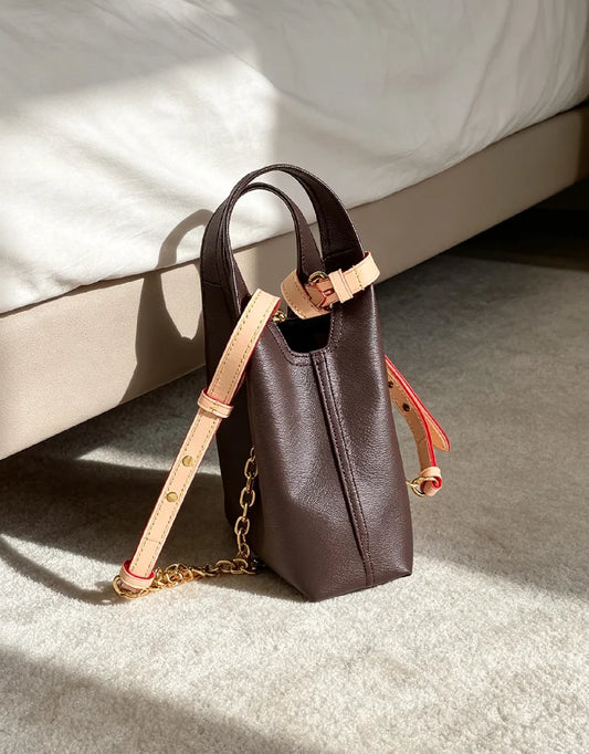 Versatile PU Leather Shoulder Bag, Chic Metal Accent